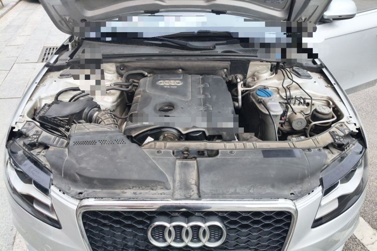 Used Audi A4L 2012 2.0 TFSI Automatic Technology Model Engine Bay