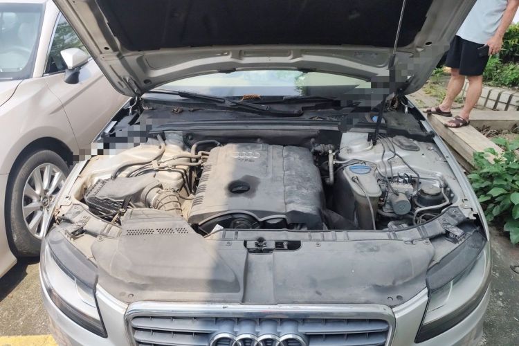 Used Audi A4L 2012 1.8 TFSI Automatic Comfort Model Engine Bay