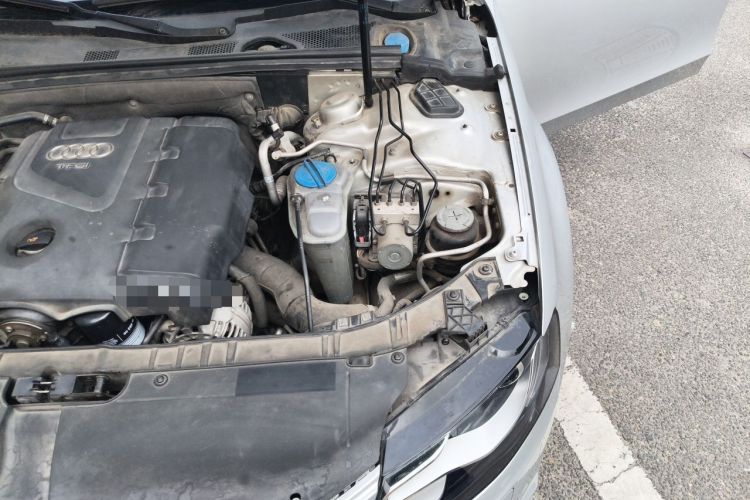Used Audi A4L 2012 2.0 TFSI Automatic Technology Model Engine Bay Left