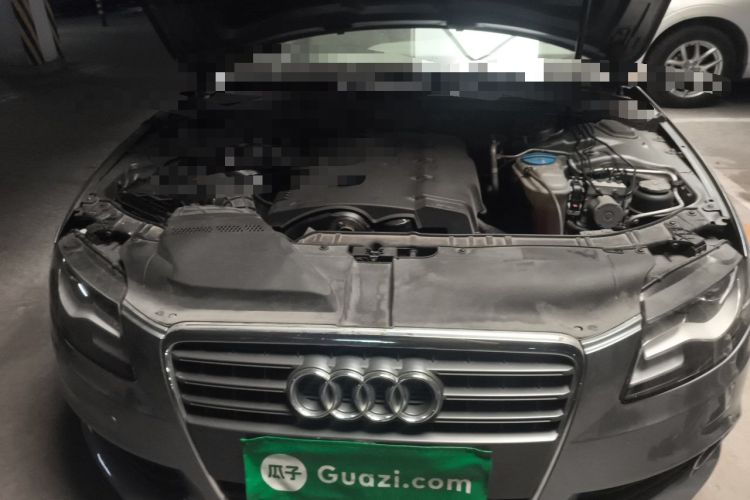 Used Audi A4L 2012 2.0 TFSI automatic Comfort trim level Engine Bay
