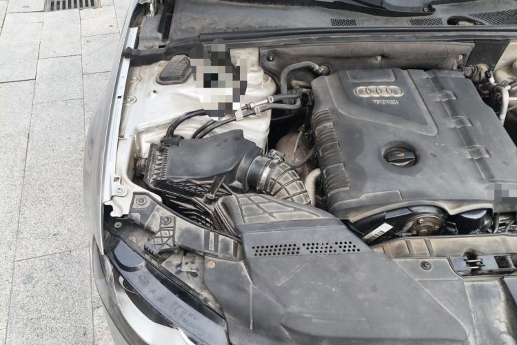 Used Audi A4L 2012 2.0 TFSI Automatic Technology Model Engine Bay Right