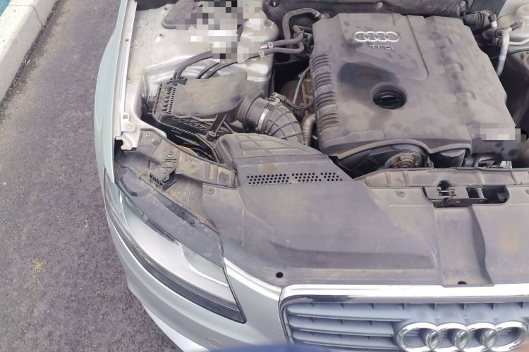 Used Audi A4L 2012 1.8 TFSI Automatic Comfort Model Engine Bay Right