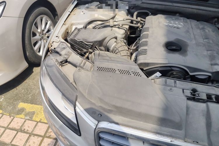 Used Audi A4L 2012 1.8 TFSI Automatic Comfort Model Engine Bay Right