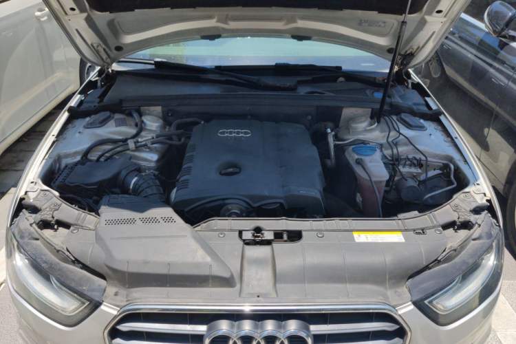 Used Audi A4L 2012 2.0 TFSI Automatic Technology Model Engine Bay