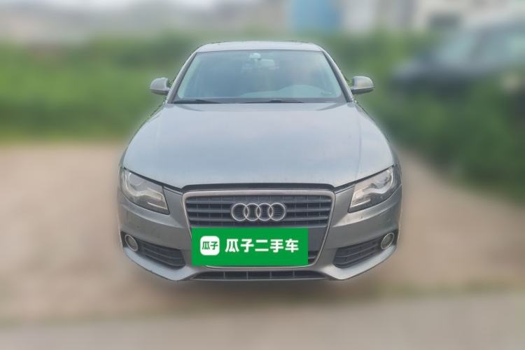 Used Audi A4L 2012 2.0 TFSI automatic Comfort trim level Front