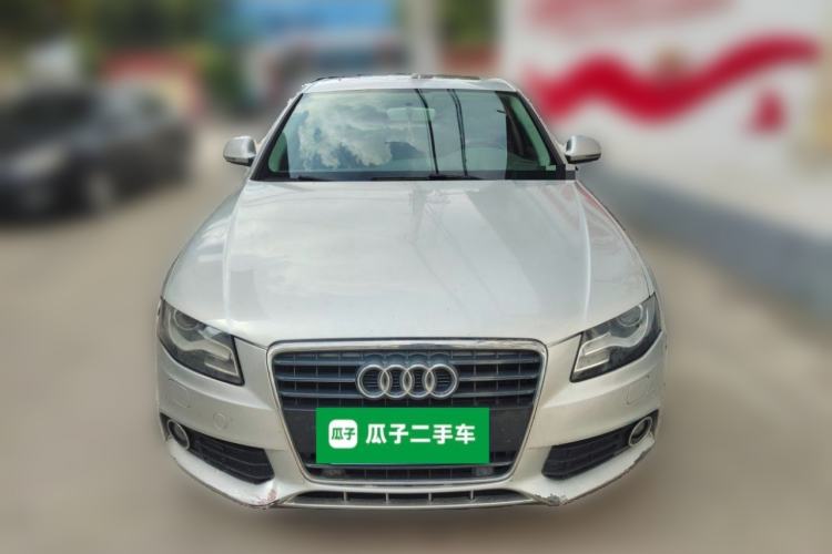 Used Audi A4L 2012 2.0 TFSI automatic Comfort trim level Front