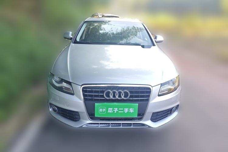 Used Audi A4L 2012 2.0 TFSI automatic standard version Front
