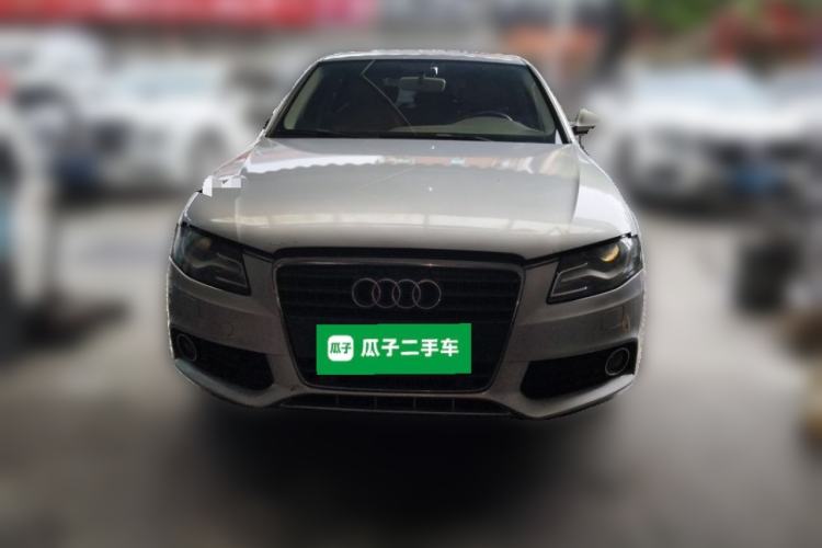 Used Audi A4L 2012 2.0 TFSI automatic Comfort trim level Front