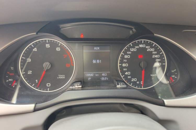 Used Audi A4L 2012 2.0 TFSI Automatic Technology Model Instrument Cluster