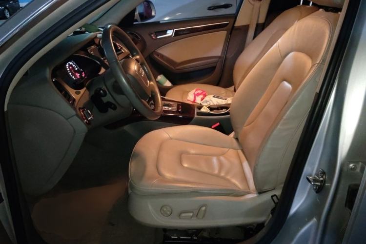 Used Audi A4L 2012 2.0 TFSI automatic Comfort trim level Left Front Seat