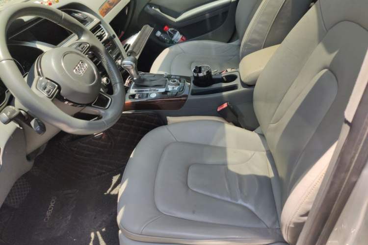 Used Audi A4L 2012 2.0 TFSI Automatic Technology Model Left Front Seat