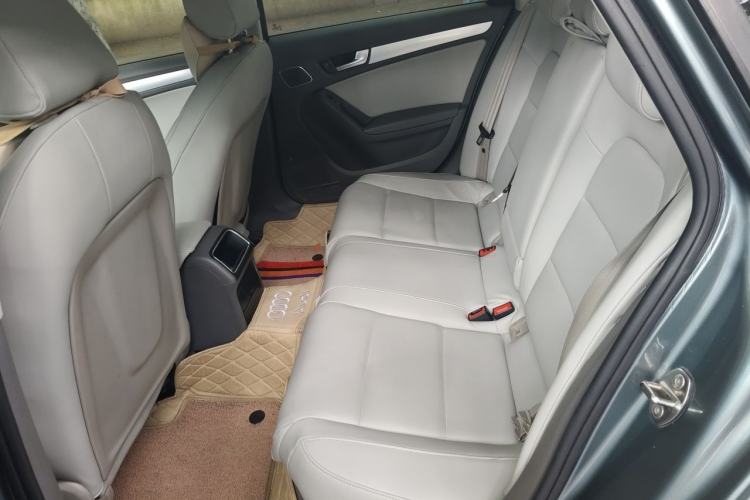 Used Audi A4L 2012 2.0 TFSI automatic standard version Left Rear Seat