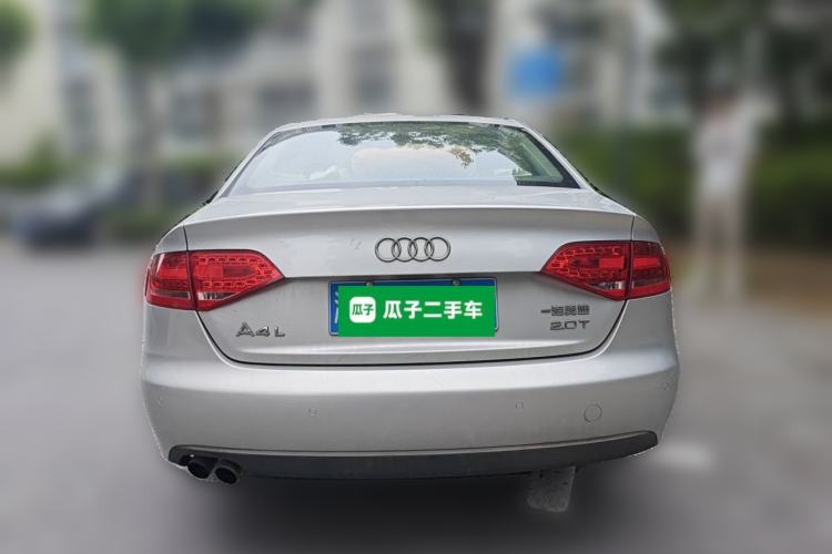Used Audi A4L 2012 2.0 TFSI automatic standard version Rear