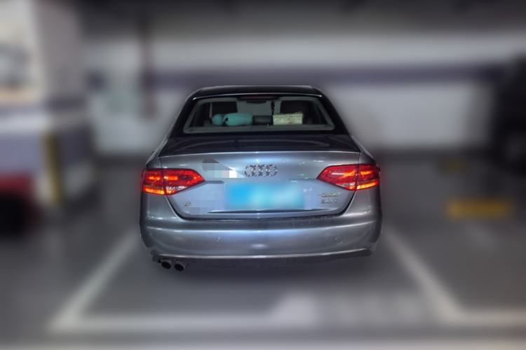 Used Audi A4L 2012 2.0 TFSI automatic standard version Rear
