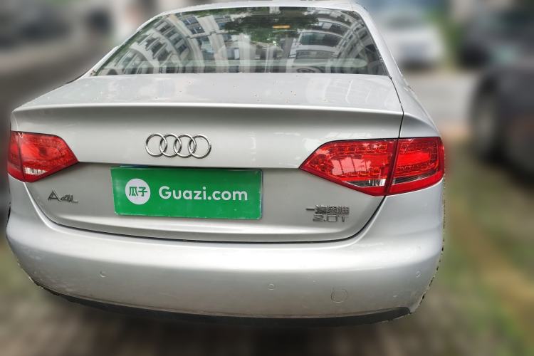 Used Audi A4L 2012 2.0 TFSI automatic standard version Rear