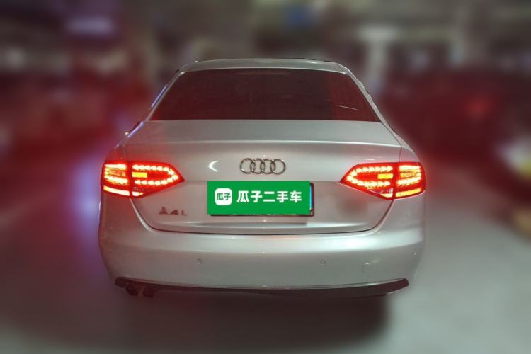 Used Audi A4L 2012 2.0 TFSI automatic standard version Rear