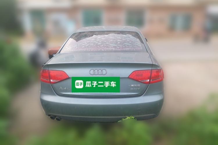 Used Audi A4L 2012 2.0 TFSI automatic Comfort trim level Rear