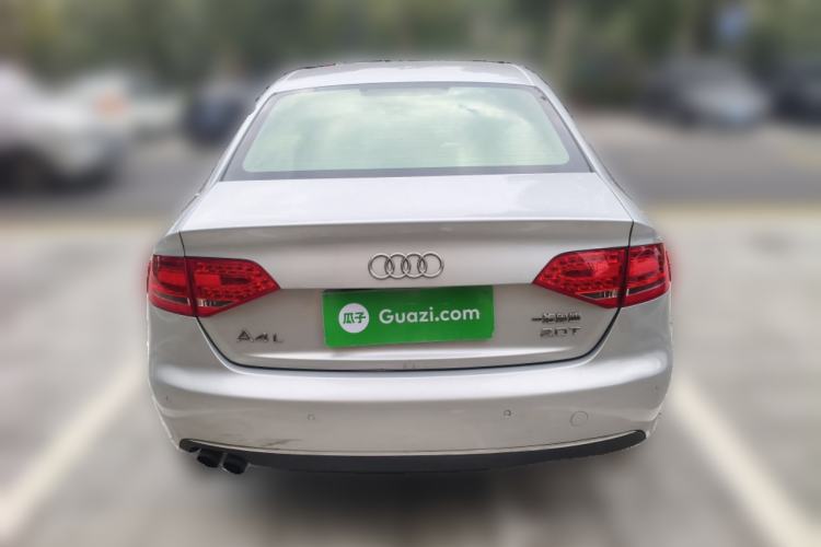 Used Audi A4L 2012 2.0 TFSI automatic standard version Rear