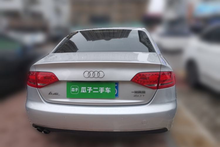 Used Audi A4L 2012 2.0 TFSI automatic standard version Rear