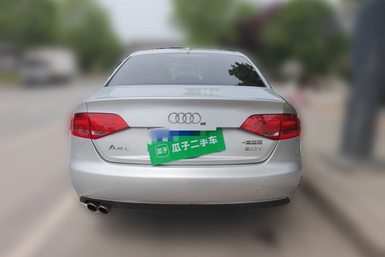 Used Audi A4L 2012 2.0 TFSI automatic standard version Rear