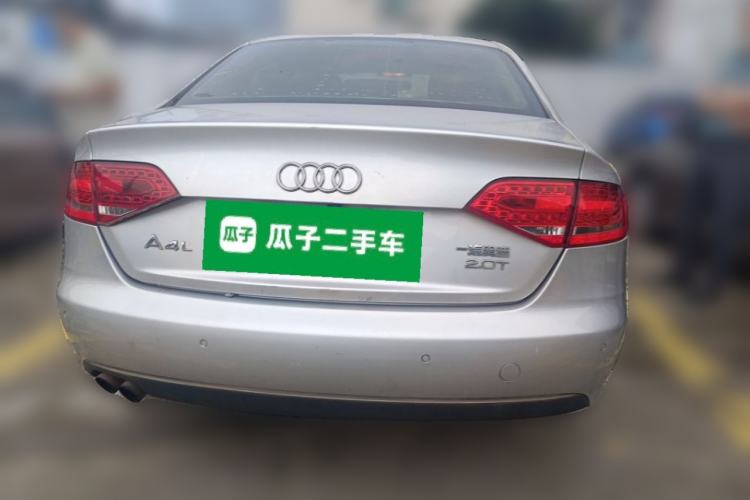 Used Audi A4L 2012 2.0 TFSI automatic standard version Rear