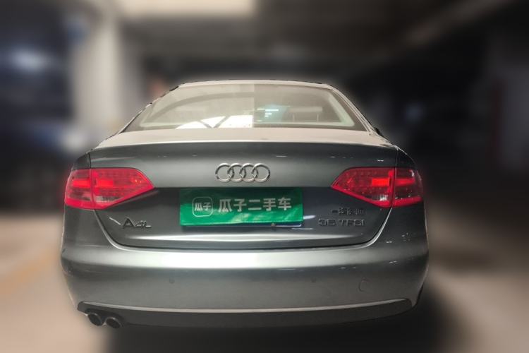 Used Audi A4L 2012 2.0 TFSI automatic Comfort trim level Rear