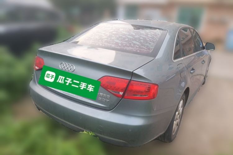 Used Audi A4L 2012 2.0 TFSI automatic Comfort trim level Rear Right 45 Deg
