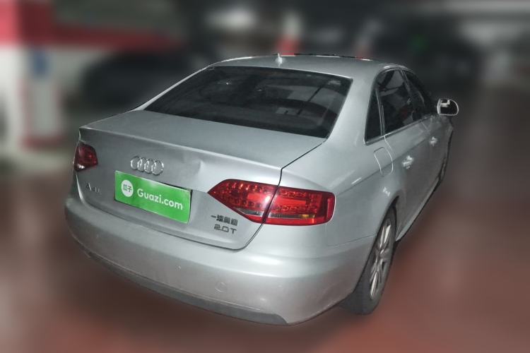 Used Audi A4L 2012 2.0 TFSI automatic Comfort trim level Rear Right 45 Deg