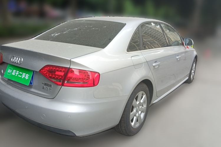 Used Audi A4L 2012 2.0 TFSI automatic Comfort trim level Rear Right 45 Deg