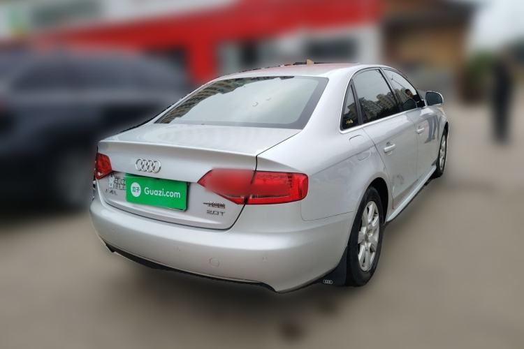 Used Audi A4L 2012 2.0 TFSI automatic Comfort trim level Rear Right 45 Deg