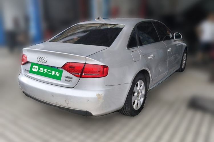 Used Audi A4L 2012 2.0 TFSI automatic Comfort trim level Rear Right 45 Deg