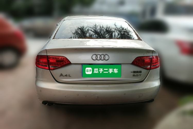 Used Audi A4L 2012 2.0 TFSI automatic standard version Rear