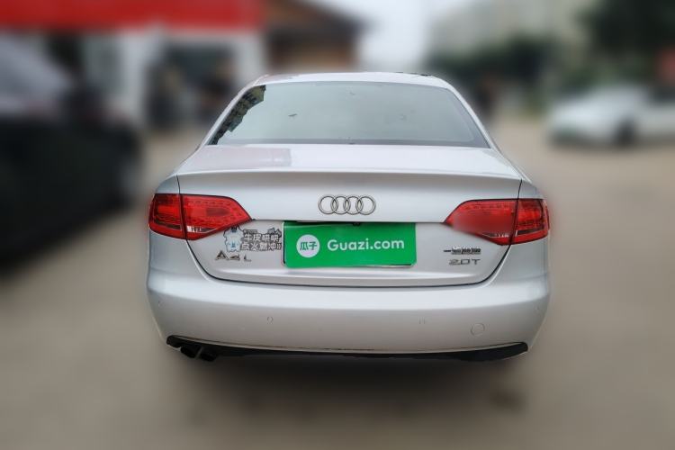 Used Audi A4L 2012 2.0 TFSI automatic Comfort trim level Rear