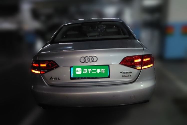 Used Audi A4L 2012 2.0 TFSI automatic Comfort trim level Rear