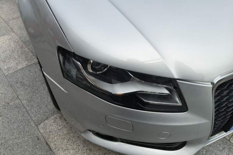 Used Audi A4L 2012 2.0 TFSI Automatic Technology Model Right Front Headlight