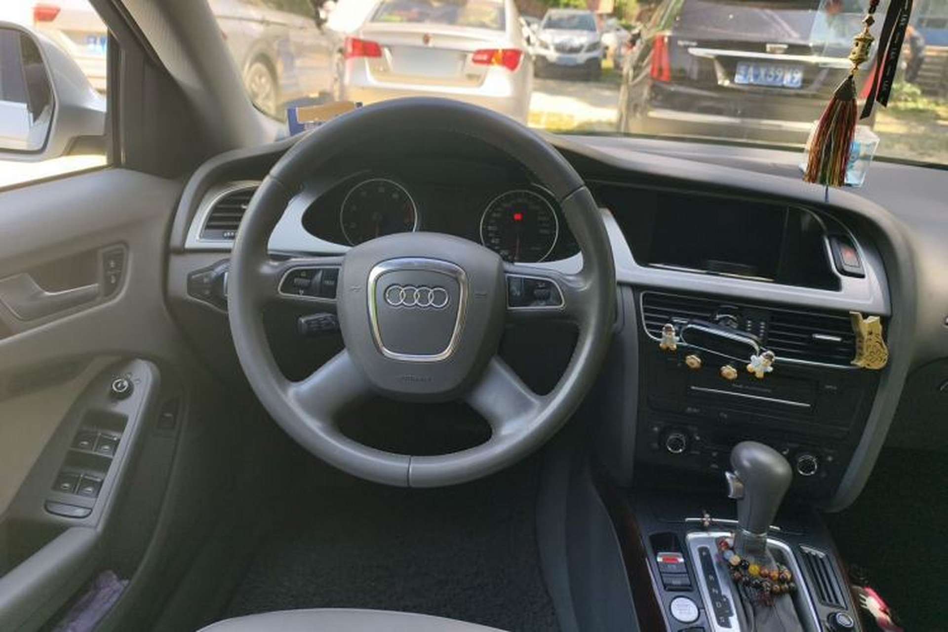 Used Audi A4L 2012 2.0 TFSI Automatic Technology Model Steering Wheel