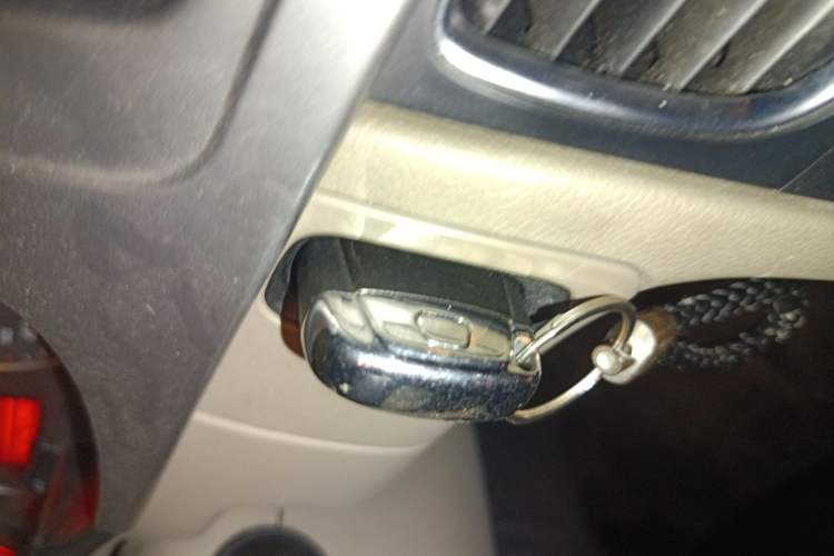 Used Audi A4L 2012 2.0 TFSI automatic standard version Vehicle Key