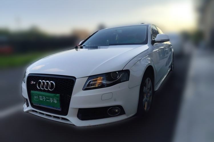 Used Audi A4L 2012 2.0 TFSI automatic standard version Guazi used car, China used car export, Used car for sale, Used  cars, Cheapest cars for sale