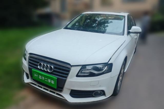 Used Audi A4L 2012 2.0 TFSI automatic Comfort trim level
