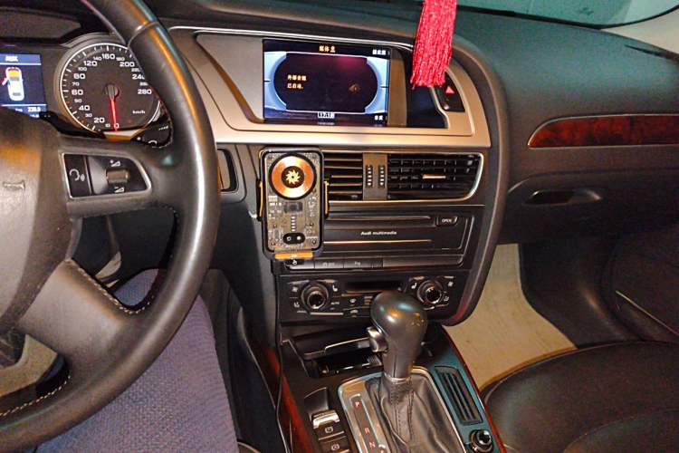 Used Audi A4L 2012 2.0 TFSI Automatic Technology Model Audio And AC Panel