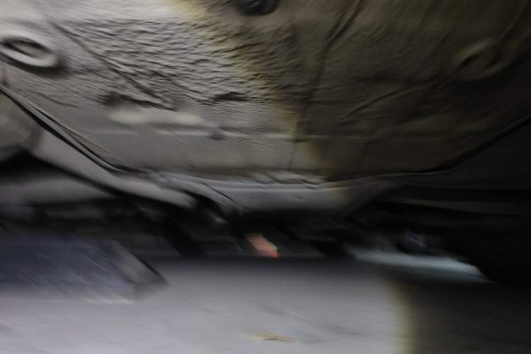 Used Audi A4L 2012 2.0 TFSI automatic standard version Chassis Rear
