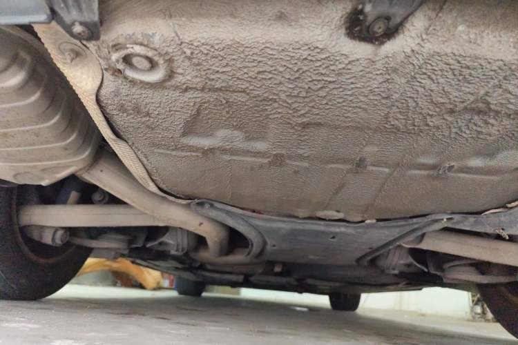 Used Audi A4L 2012 2.0 TFSI automatic Comfort trim level Chassis Rear
