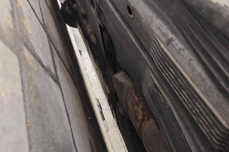 Used Audi A4L 2012 2.0 TFSI automatic standard version Chassis Rear Left