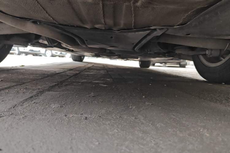 Used Audi A4L 2012 2.0 TFSI automatic standard version Chassis Rear