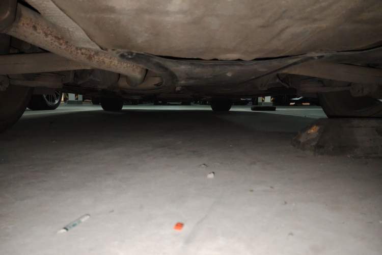 Used Audi A4L 2012 2.0 TFSI automatic Comfort trim level Chassis Rear