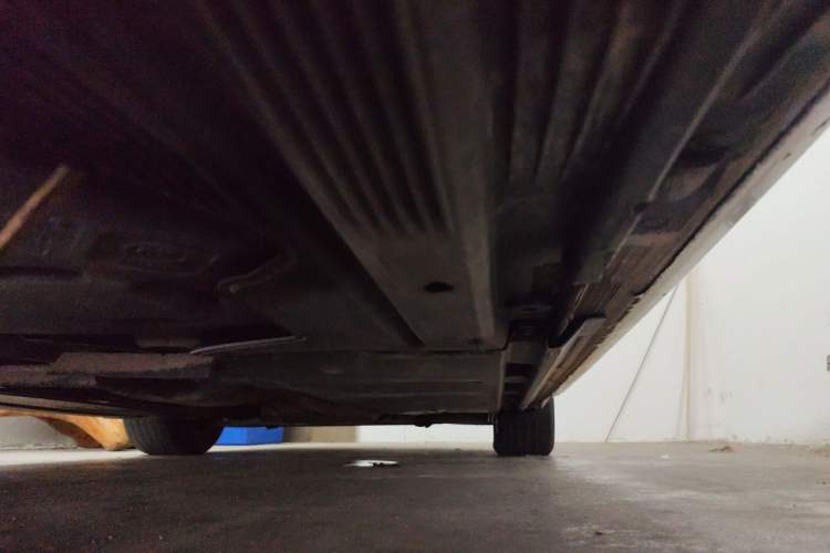 Used Audi A4L 2012 2.0 TFSI automatic Comfort trim level Chassis Rear Right