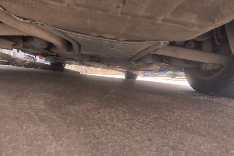Used Audi A4L 2012 2.0 TFSI automatic Comfort trim level Chassis Rear