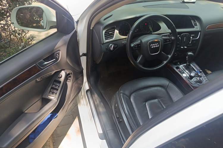 Used Audi A4L 2012 2.0 TFSI Automatic Technology Model Driver Seat