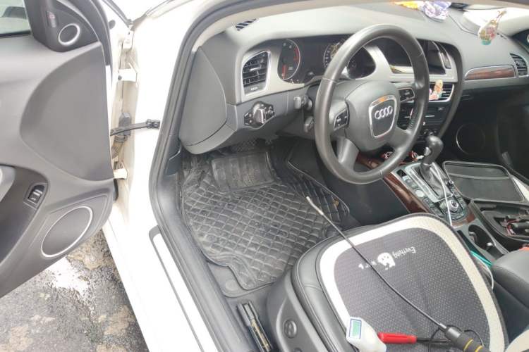 Used Audi A4L 2012 2.0 TFSI Automatic Technology Model Driver Seat