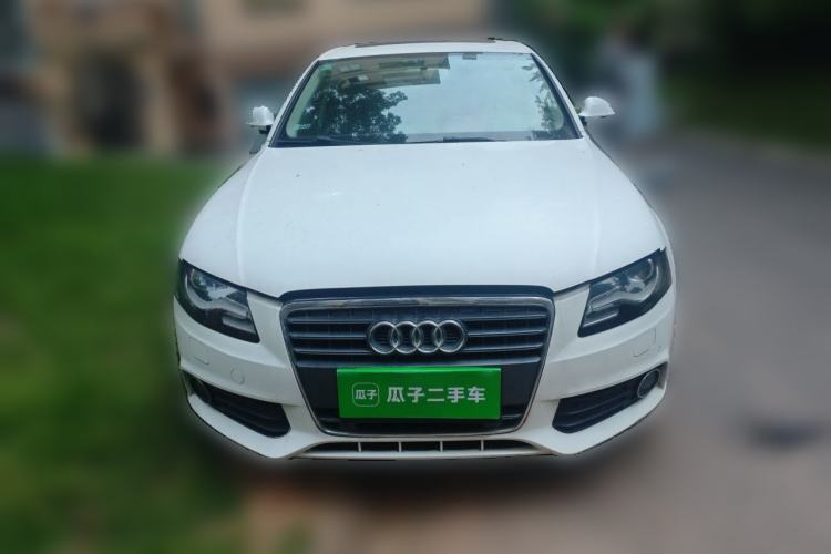 Used Audi A4L 2012 2.0 TFSI automatic Comfort trim level Front